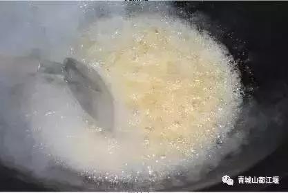 去都江堰必带东西,来到都江堰必吃的美食