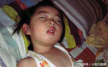 《小儿夹腿综合征》爸爸妈妈关注了！