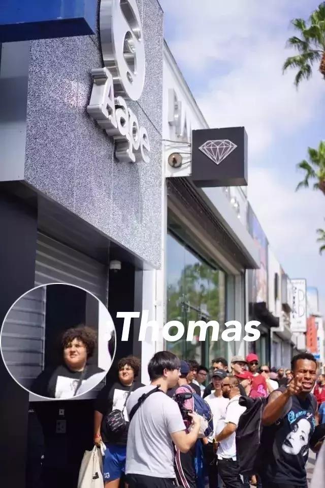 可能你手上的Supreme正是来自美国10几岁排队*党**！