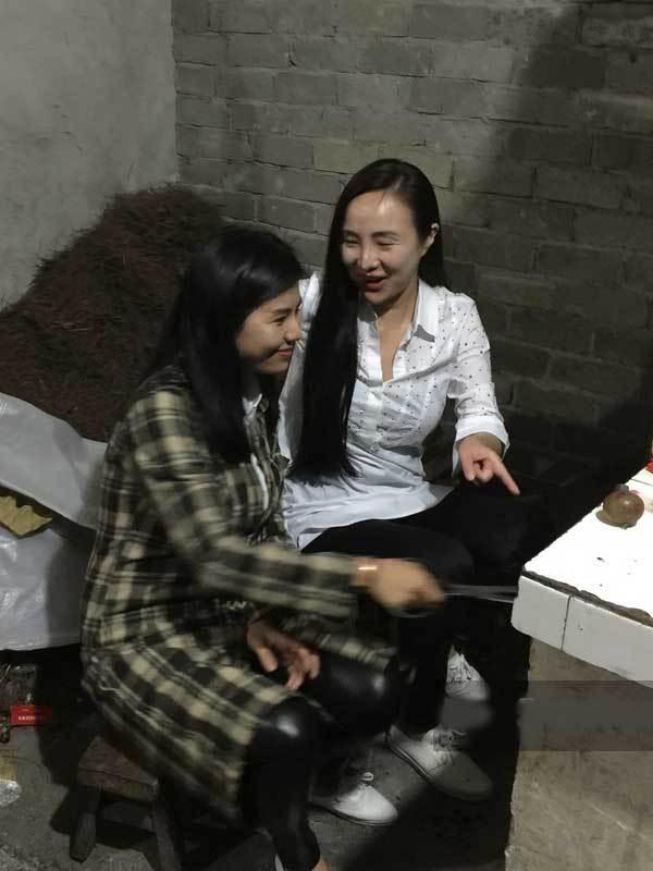 露露回农村视频,露露回老家视频