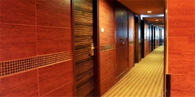 香港住哪里又便宜又方便,寸土寸金的香港