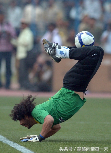 世界上十大排名足球门将,足坛退役十大门将