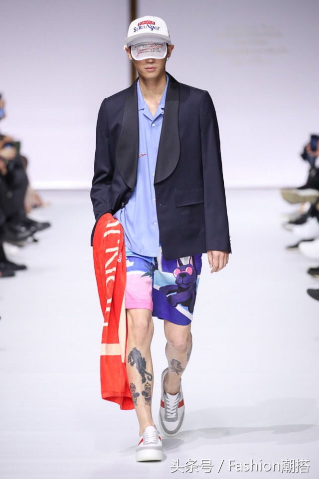 beyond综艺现场光辉岁月,beyondcloset发布会视频