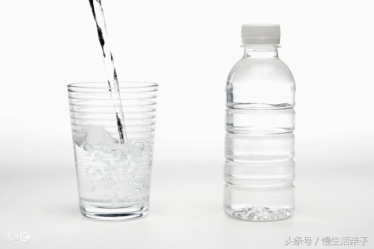 孩子不爱喝水怎么样才能让多喝水,怎么改掉小孩不喝水