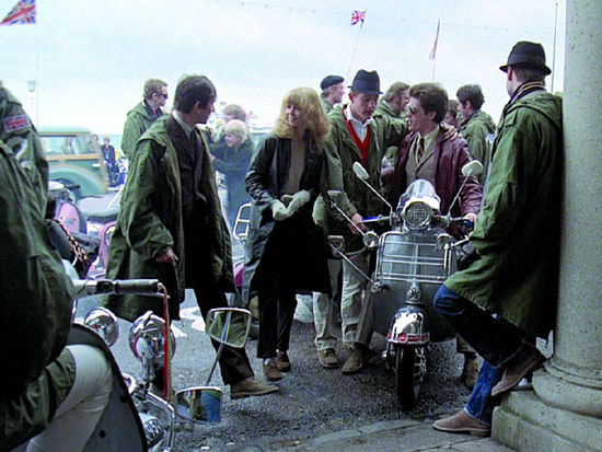 一件派克大衣的自我修养：看西部牛仔与澳洲皮草间的化学反应