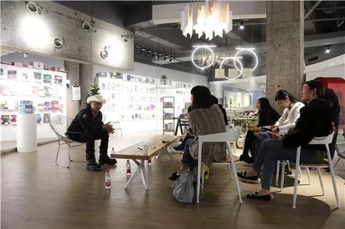 大冰畅销书和谁齐名,百万畅销书大冰2018