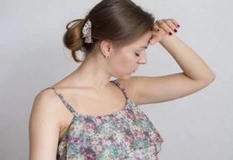 蹲下后突然站起来头晕,蹲下起来头发晕怎么回事