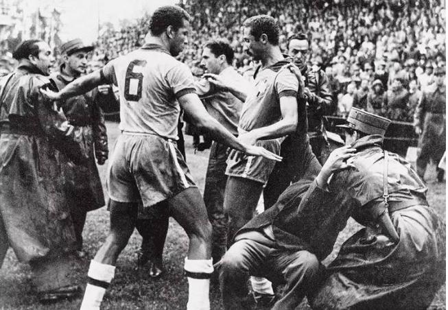 巴西世界杯历届队长,历届巴西男排队长