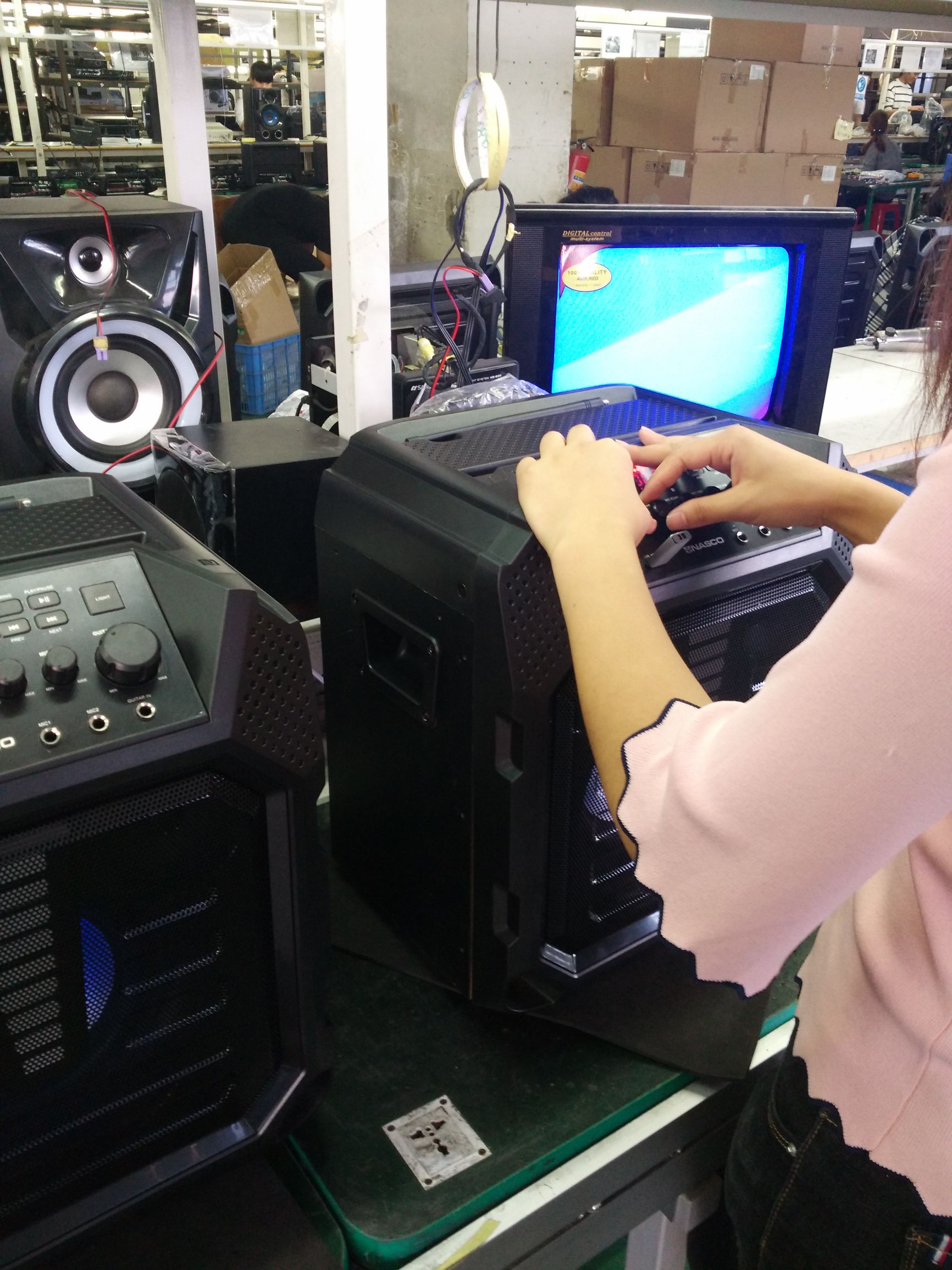 拉杆音箱制作过程,拉杆音响制作图解