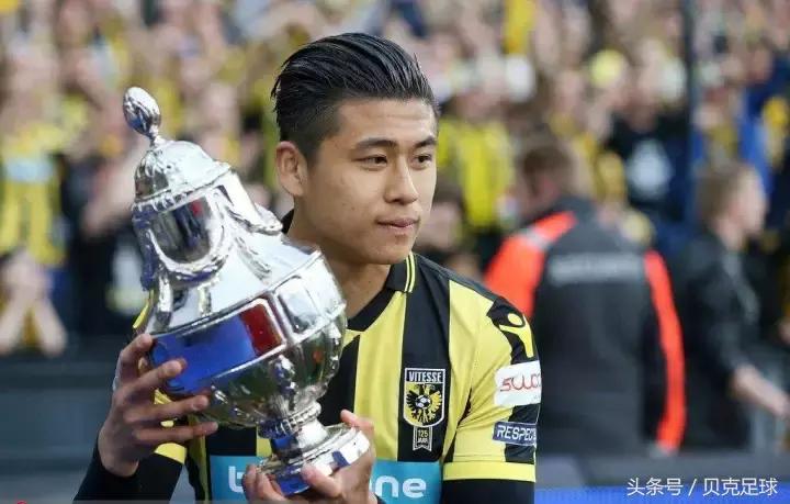 想把小孩送去踢球,想送孩子去塞尔维亚踢球