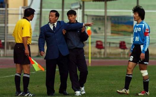 中国足坛最成功总经理，62岁开始北漂，能否当好国足大管家？