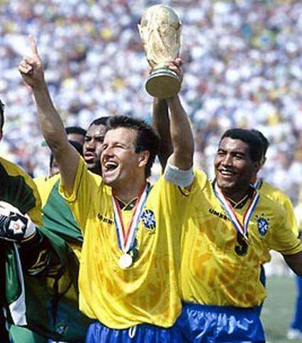 巴西世界杯历届队长,历届巴西男排队长