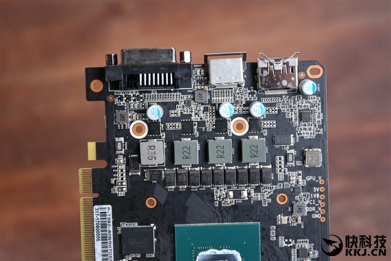 轻薄本也能轻松吃鸡,轻薄本能吃鸡