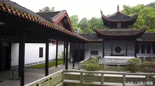 10月机票白菜价！从山西太原出发，最低只要10块，比打车还便宜