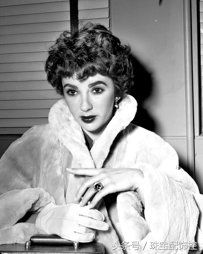 好莱坞明星的顶级钻戒,美国明星购买钻戒