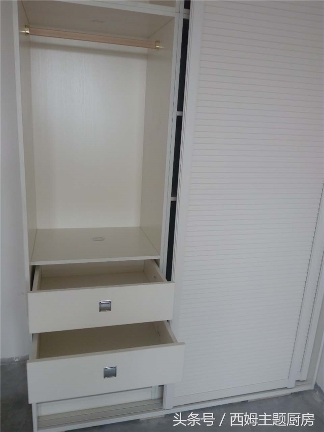 移门衣柜和手拉门衣柜哪个好,移门衣柜好还是开门衣柜好