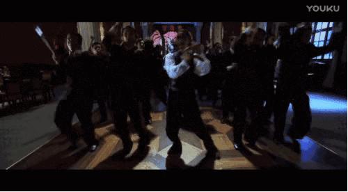 从星仔到星爷小人物的辛酸,从星仔到星爷蜕变