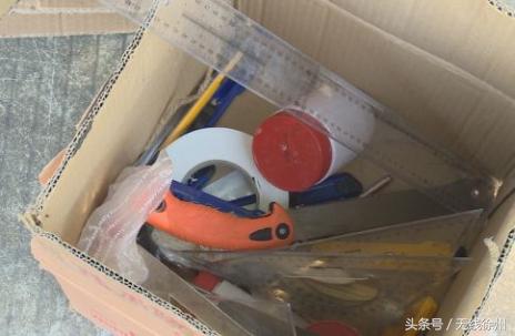 废旧纸箱创意大学生手工,创意纸箱小屋