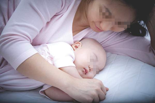 女儿无故脸上多出几个巴掌印，听我到小姑子的话瞬间炸毛！