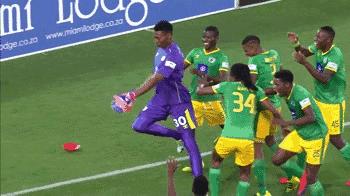 门将的10个经典进球,罕见门将读秒倒钩进球