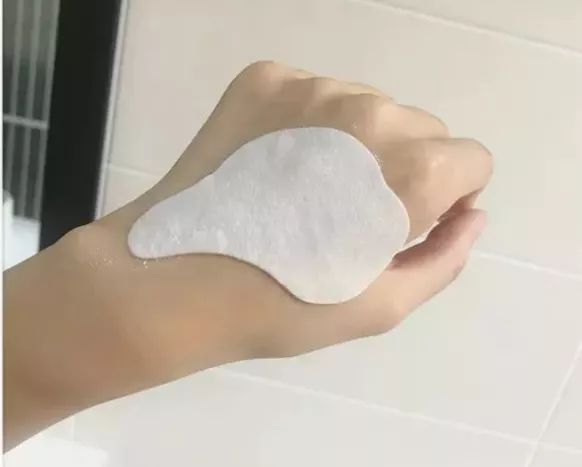 熬夜太多了皮肤变得有多差,一直熬夜皮肤很差怎么改善