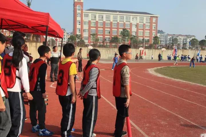 云溪00后“球星”都在这里！海量照片带你回顾云溪区2017年中小学生球类运动会！