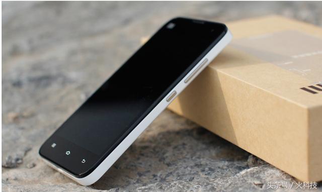 至今还在用的华为手机,至今为止你用过最好的手机