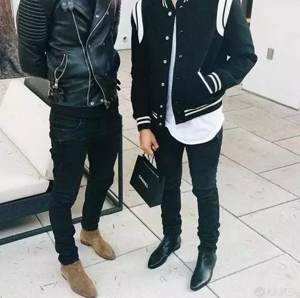 衣服撑变形了要怎么恢复,太瘦了衣服撑不起怎么锻炼