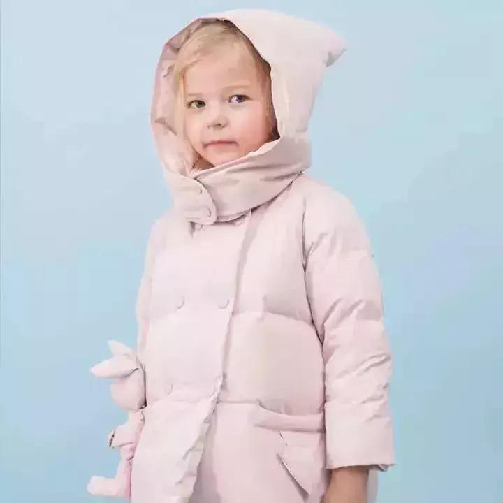 天气冷宝宝穿什么外套好,天气说冷就马上冷了