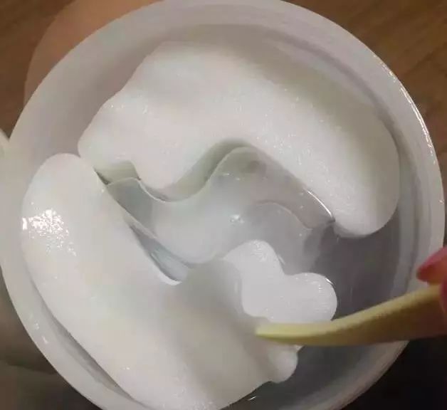 熬夜太多了皮肤变得有多差,一直熬夜皮肤很差怎么改善