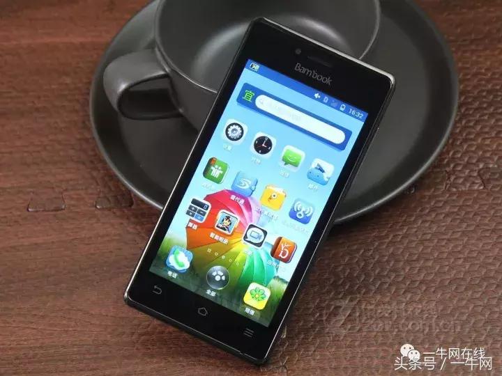 看那些跨界做手机却不谨慎栽了的企业：百事手机、康师傅手机……