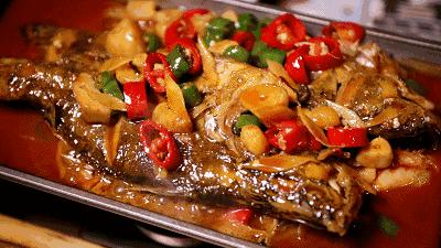 炖鱼汤总有一股土腥味？只需这一招，腥味轻松去除！