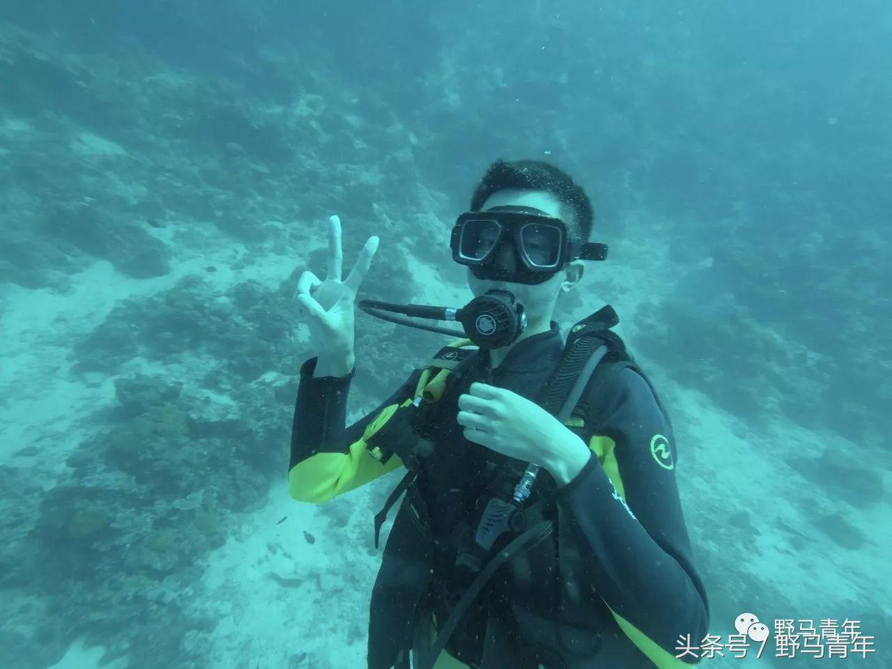 不会游泳可以学深潜嘛,不会游泳能学会潜水