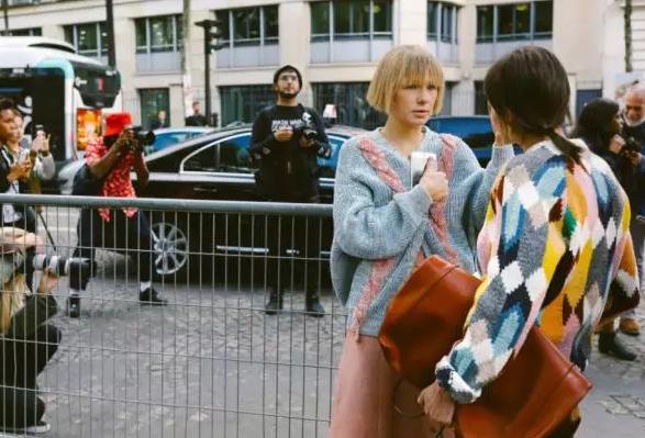 秋冬毛衣穿搭中性风高级感,打底毛衣女加绒秋冬半高领