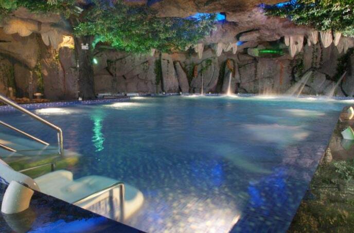 深圳适合泡温泉的地方,深圳纯天然泡温泉的地方推荐