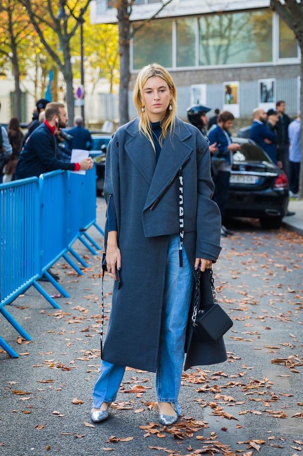 黑色羊毛大衣掉毛怎么回事,羊毛大衣掉毛用什么方法修补