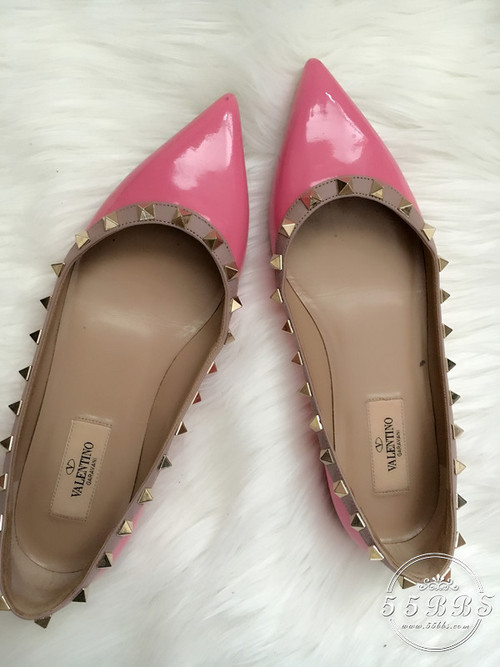 55大咖齐秀春装！卫衣风衣墨镜迷醉初春里！