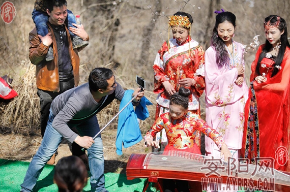 山村赚钱商机,山村春意