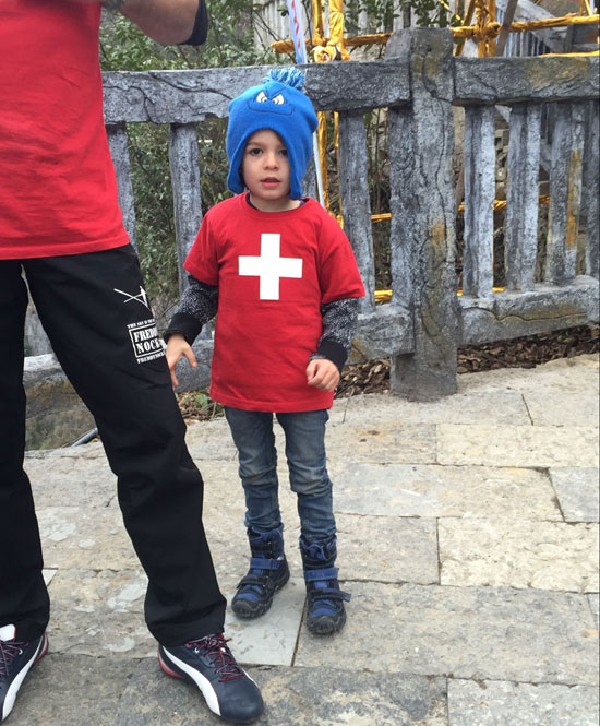 太阳的后裔宋仲基短发照片,太阳的后裔戴墨镜的宋仲基