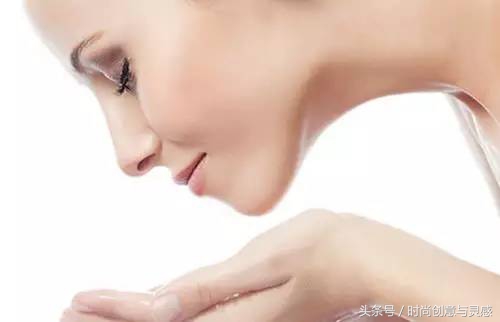 唇妆的卸妆方法,没有卸妆液怎么卸唇妆