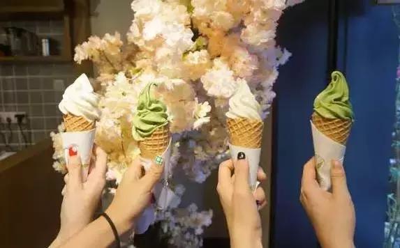 武汉网红甜品店推荐品牌,十大网红甜品店