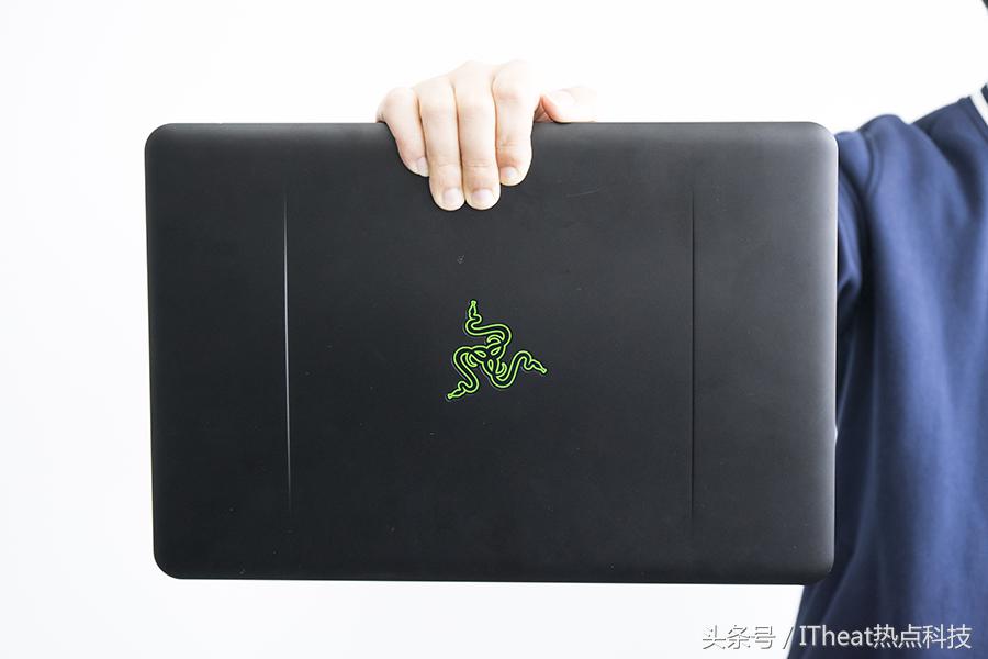 雷蛇灵刃轻薄游戏本,雷蛇新款灵刃游戏本