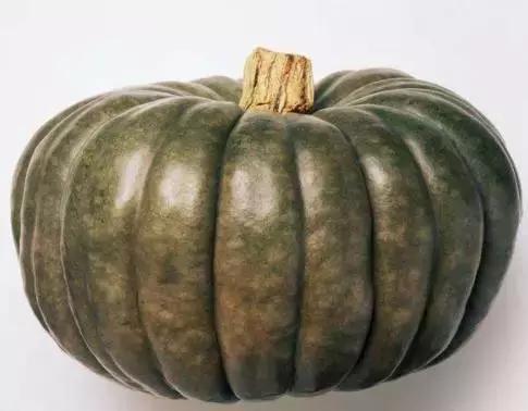 救国家于危难救民族于存亡的人,救人民于水火助人民于危难