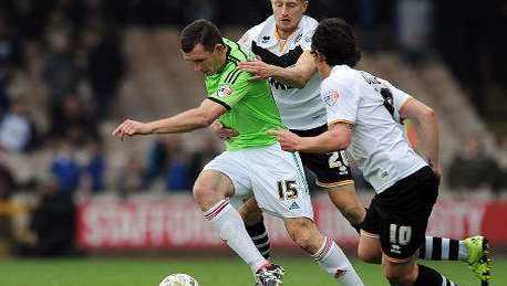 足球盘口分析：英冠-盘口太浅利兹联难胜谢菲联10月27日赢盘公社