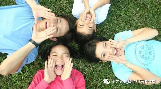 王之者l3点影响孩子命运，这位足球巨星的经历值得参考