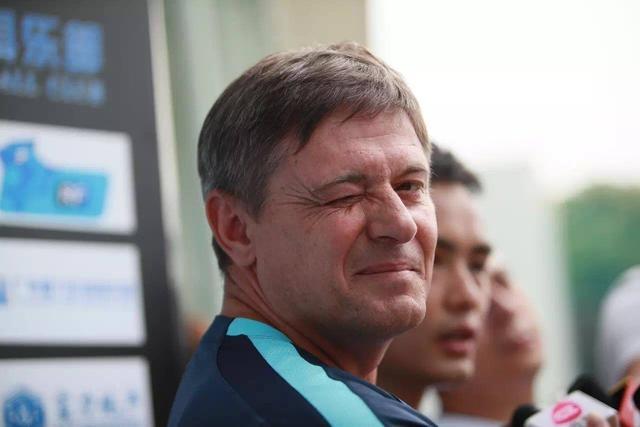 推崇美丽足球，坚持传控技术踢法的他，或是里皮最佳继任者