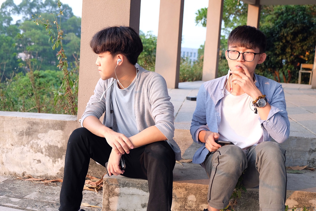 只听说过模块化手机，“DIY耳机”是什么鬼？