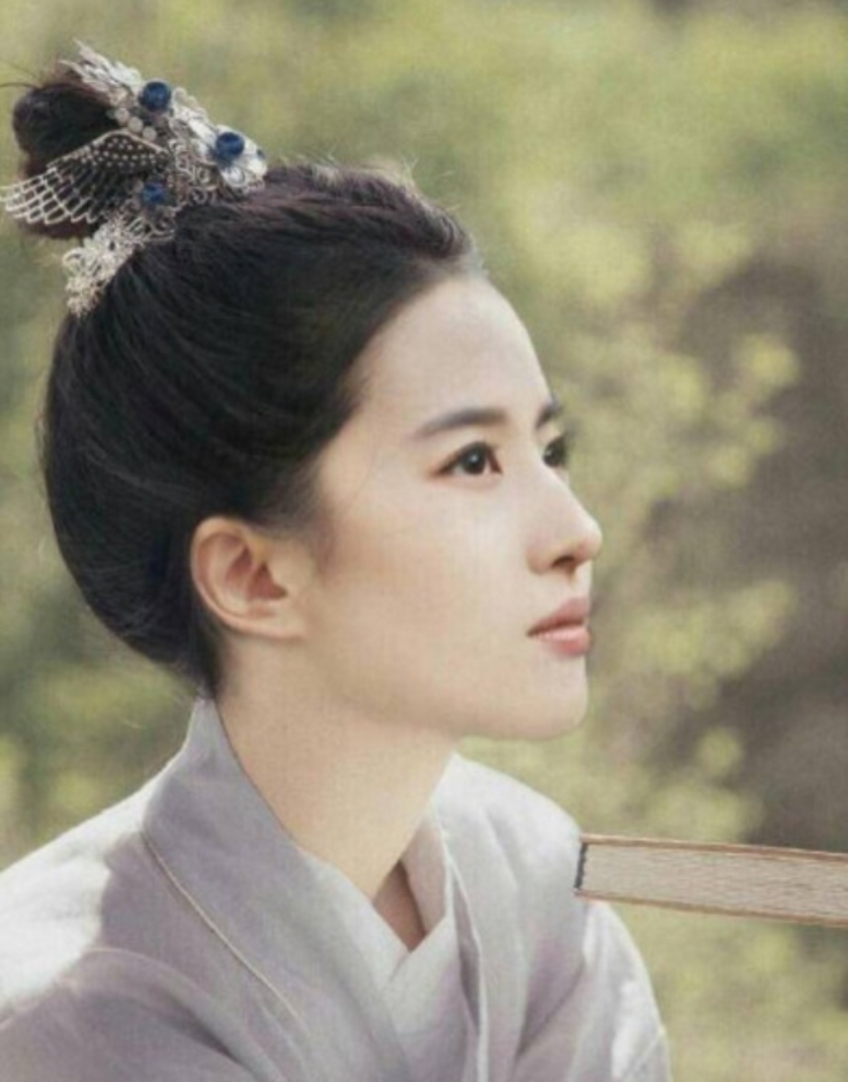 刘亦菲拿影后，白浅造型“丑”爆？赵灵儿才是神仙姐姐的打开方式