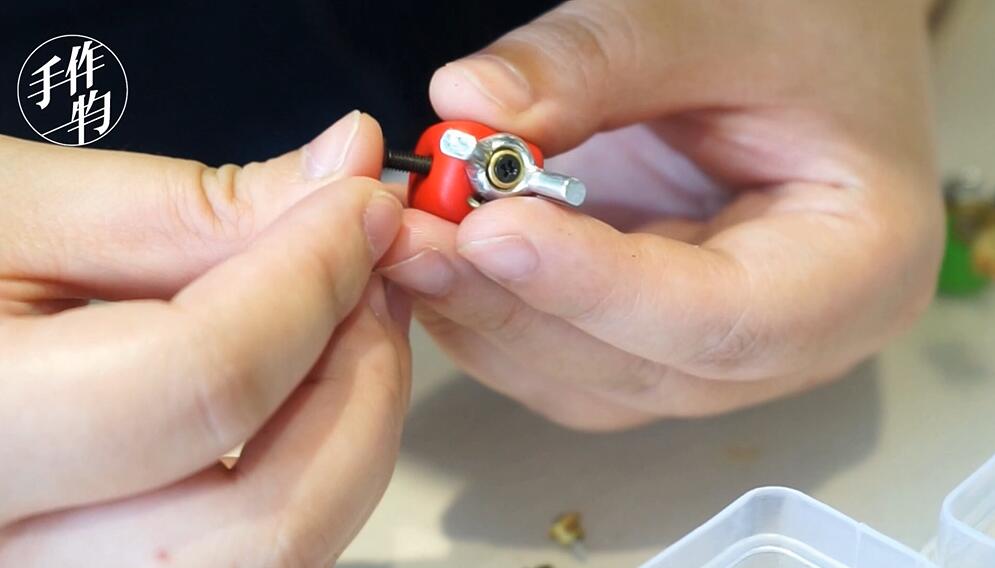 手工制作娇小可爱的软陶小机器人——图文分解