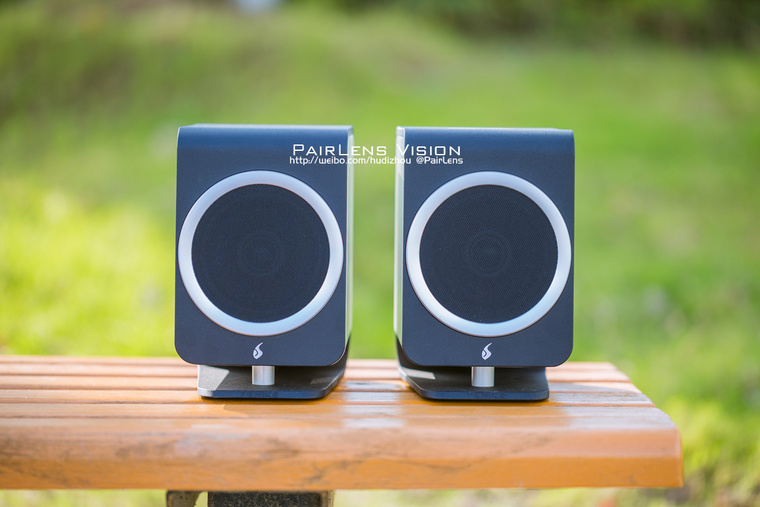 美少女与FeniksAudioEssence音箱的不经意邂逅